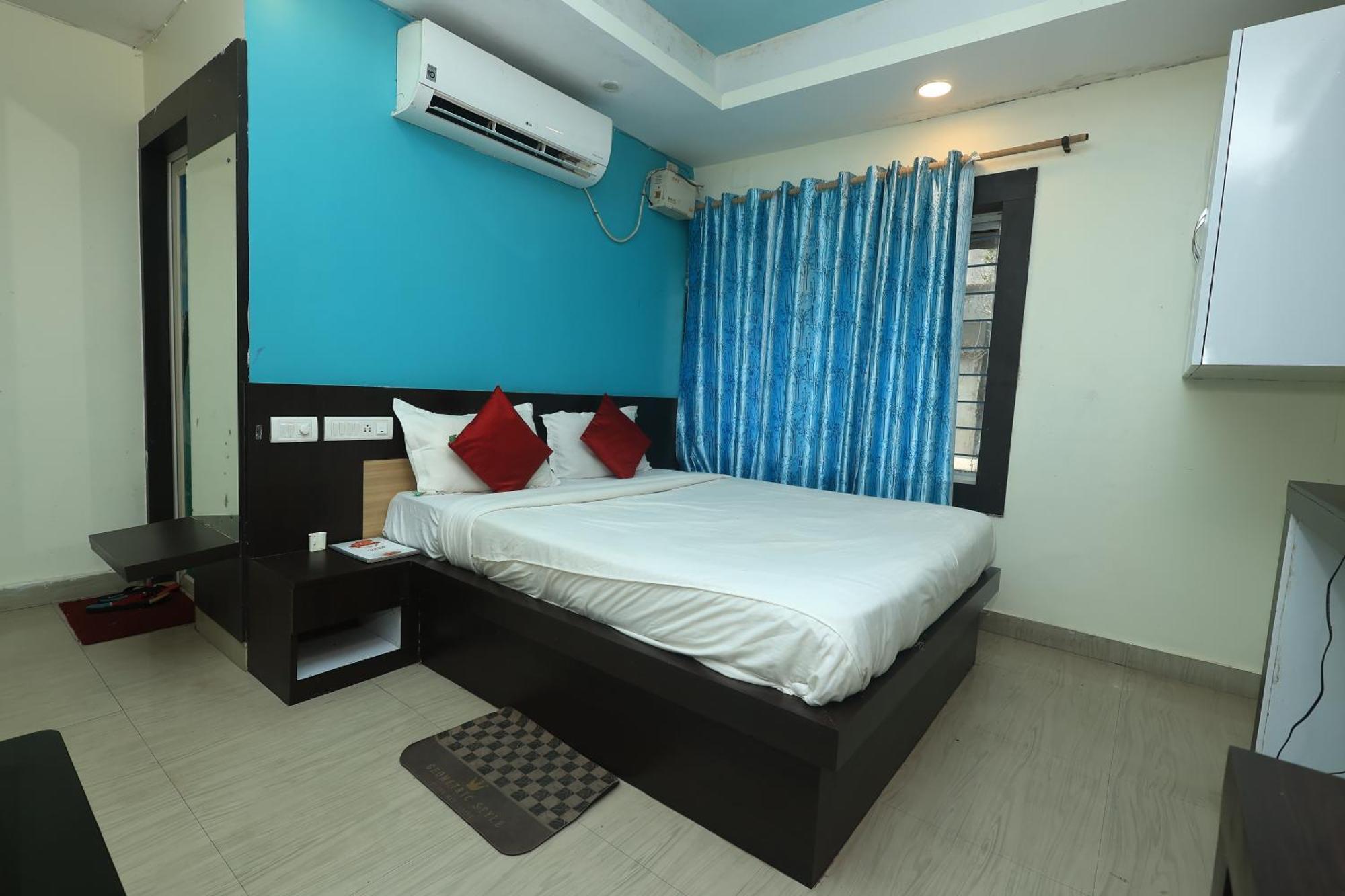 Hotel Space Setter Bhubaneswar Esterno foto