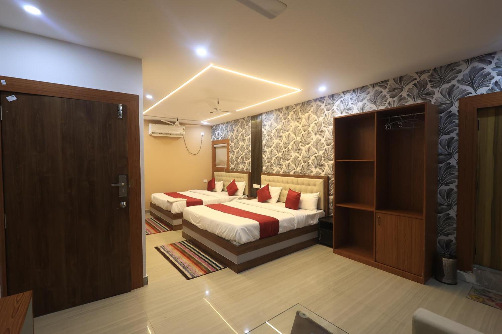 Hotel Space Setter Bhubaneswar Esterno foto