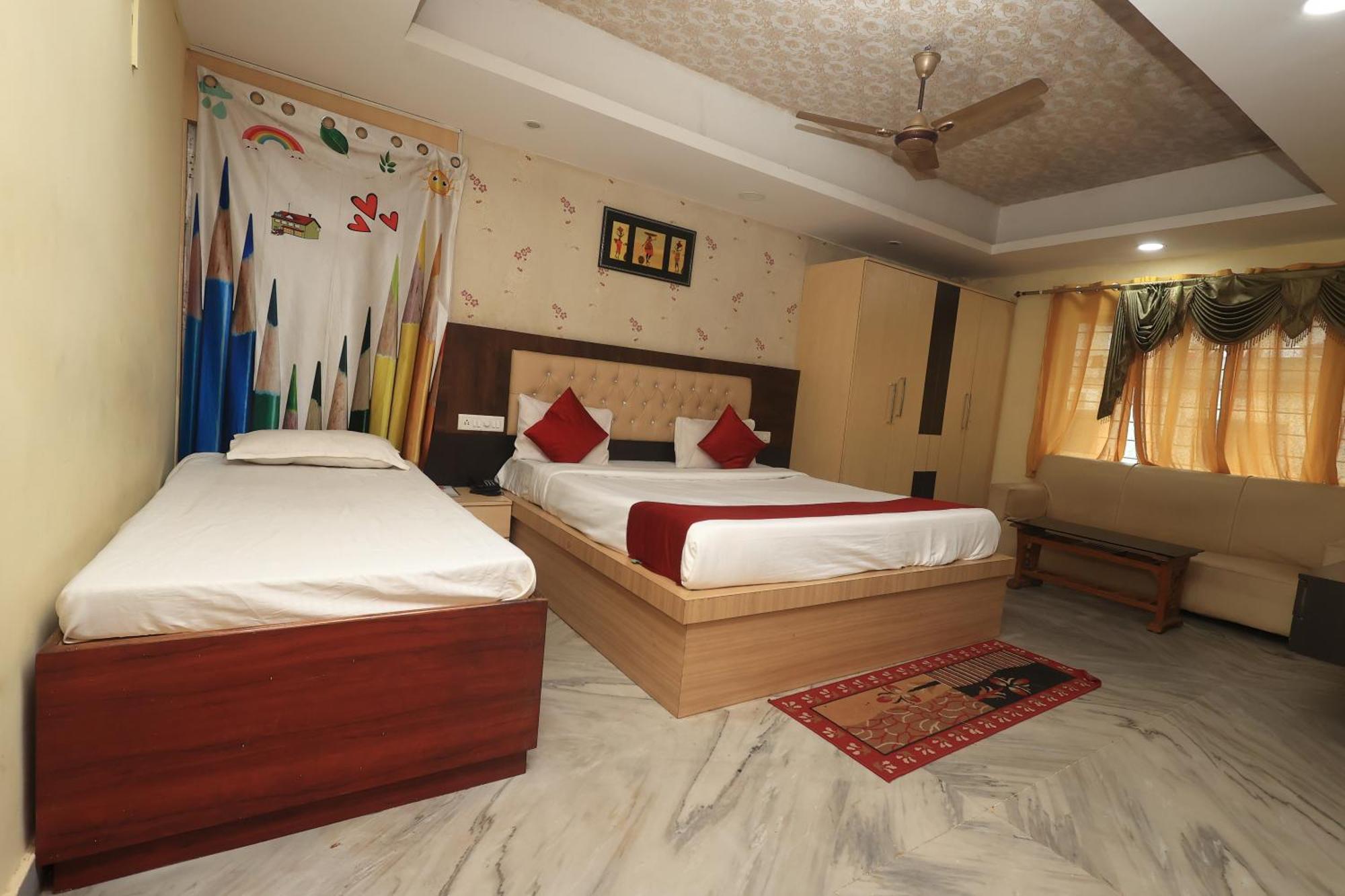 Hotel Space Setter Bhubaneswar Esterno foto